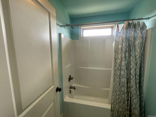 5512 Milan Avenue, Benton, AR 72019