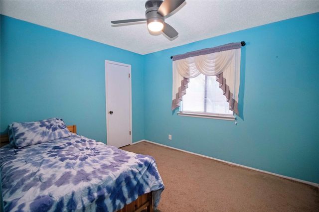 1609 Woodhill DR, Round Rock, TX 78681