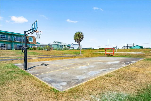 700 Island Retreat CT 28, Port Aransas, TX 78373