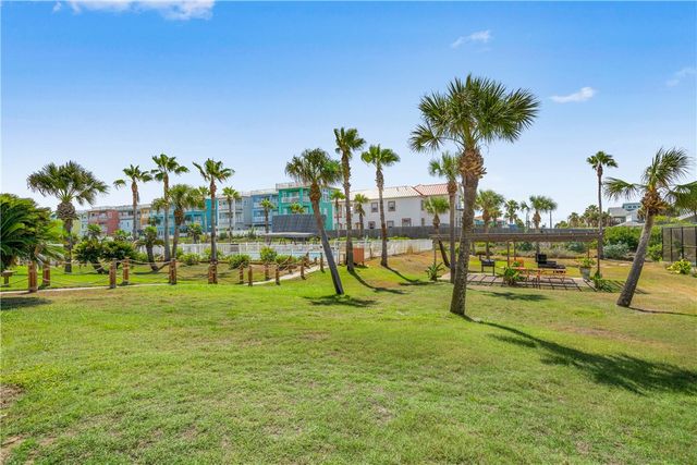 700 Island Retreat CT 28, Port Aransas, TX 78373