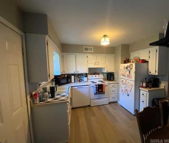 307-309 Market Street, Dardanelle, AR 72834