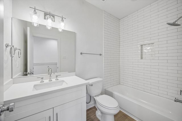 5710 Elysian Street, Houston, TX 77009