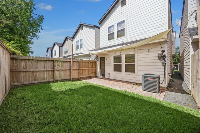 5710 Elysian Street, Houston, TX 77009