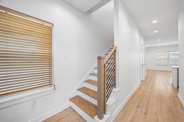 5710 Elysian Street, Houston, TX 77009