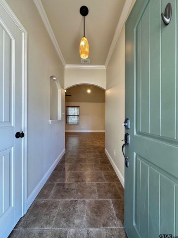 201 Memory Ln, Kilgore, TX 75662