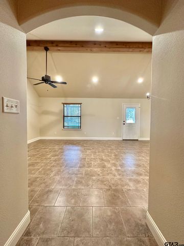 201 Memory Ln, Kilgore, TX 75662