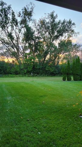 1579 POND VIEW DRIVE, Neenah, WI 54956