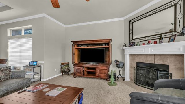 8228 Fall Crest Drive, Fort Worth, TX 76053