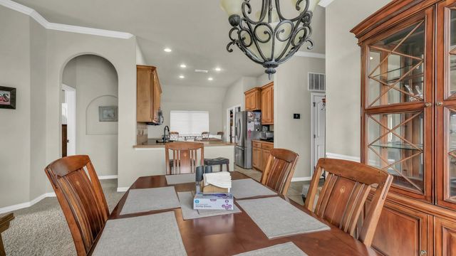 8228 Fall Crest Drive, Fort Worth, TX 76053