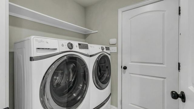 8228 Fall Crest Drive, Fort Worth, TX 76053