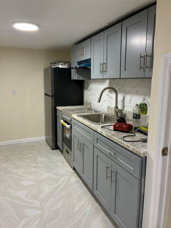 205-15 111TH AVE, Saint Albans, NY 11412 — photo 4