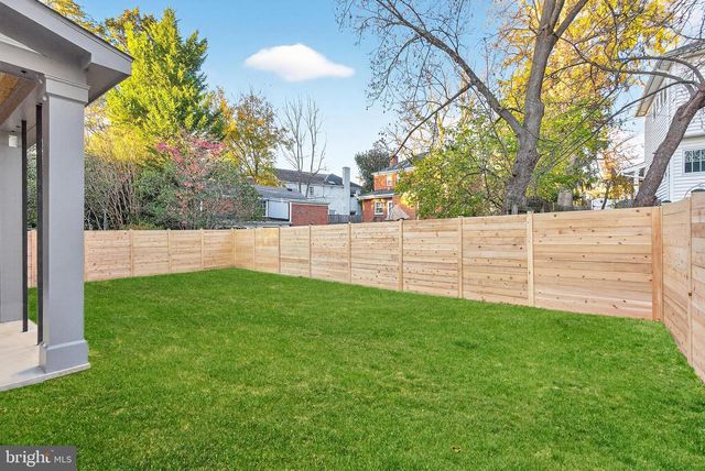 7113 FAIRFAX RD, Bethesda, MD 20814