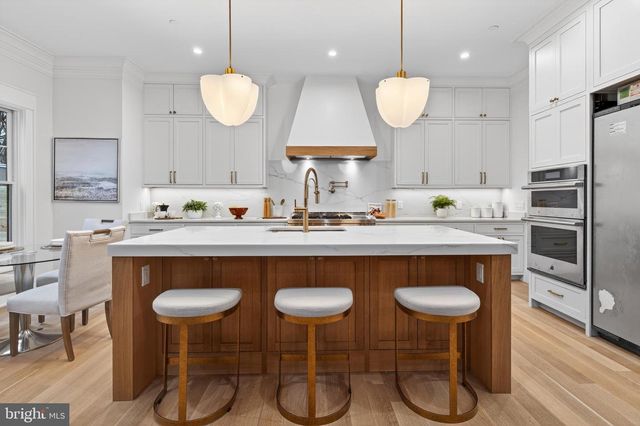 7113 FAIRFAX RD, Bethesda, MD 20814