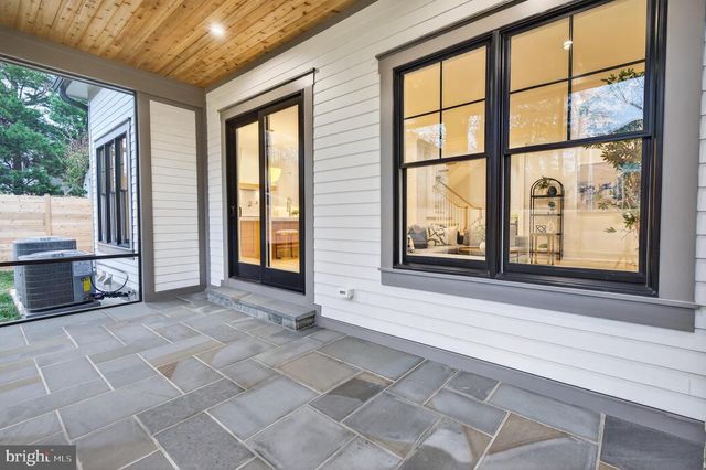 7113 FAIRFAX RD, Bethesda, MD 20814