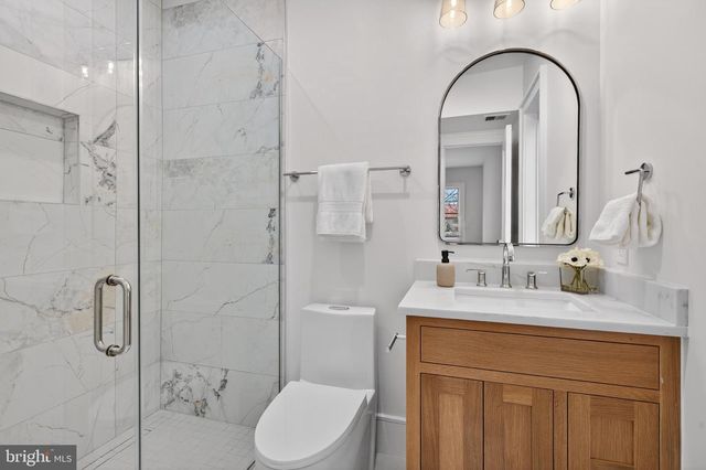 7113 FAIRFAX RD, Bethesda, MD 20814