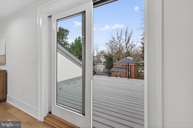 7113 FAIRFAX RD, Bethesda, MD 20814