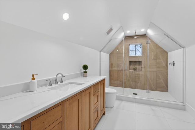 7113 FAIRFAX RD, Bethesda, MD 20814