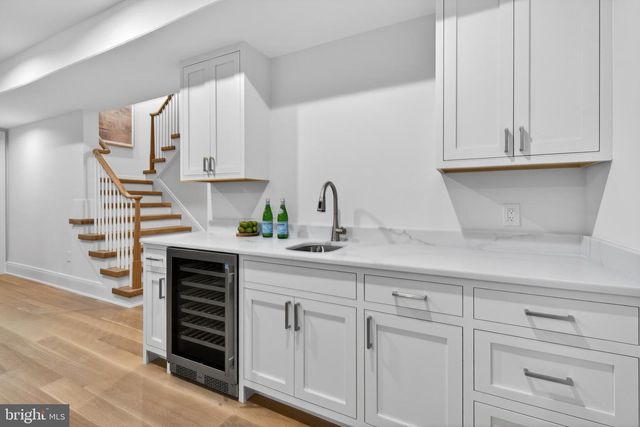 7113 FAIRFAX RD, Bethesda, MD 20814