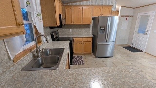 735 Memorial Drive 40, Chicopee, MA 01020