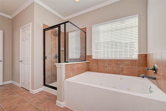 2914 Legends Knoll Drive, Spring, TX 77386