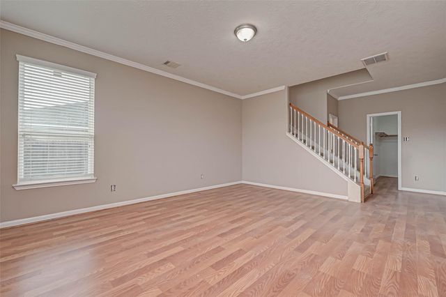 2914 Legends Knoll Drive, Spring, TX 77386