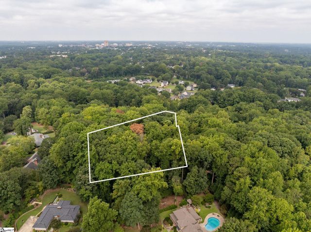 1020 Woodburn Road, Spartanburg, SC 29302