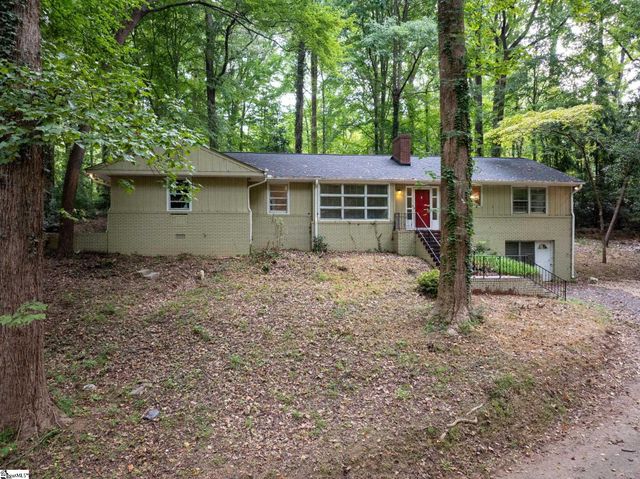 1020 Woodburn Road, Spartanburg, SC 29302