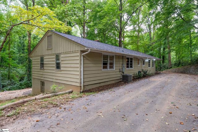 1020 Woodburn Road, Spartanburg, SC 29302