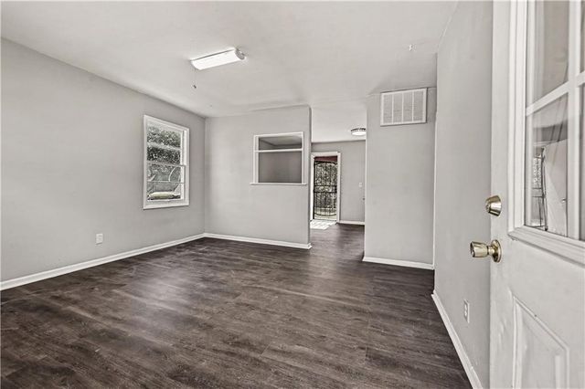 4024 Lawndale Avenue, Kansas City, MO 64130
