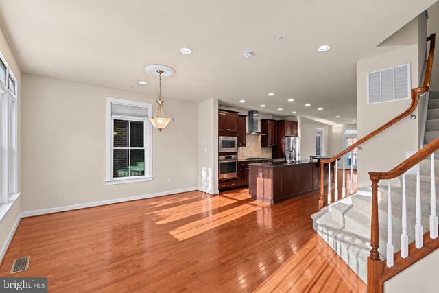 419 PARKVIEW AVE, Gaithersburg, MD 20866