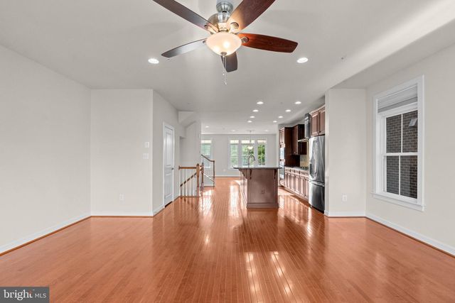 419 PARKVIEW AVE, Gaithersburg, MD 20866