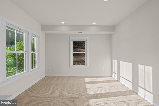 419 PARKVIEW AVE, Gaithersburg, MD 20866