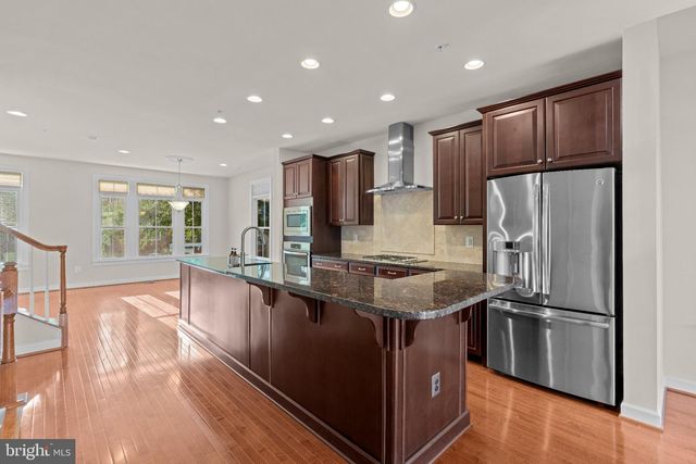 419 PARKVIEW AVE, Gaithersburg, MD 20866
