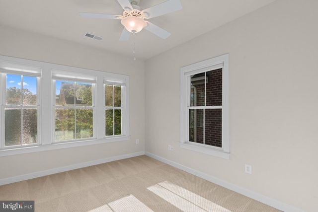 419 PARKVIEW AVE, Gaithersburg, MD 20866