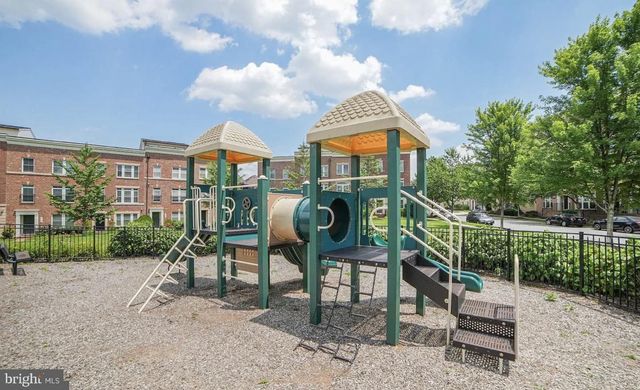 419 PARKVIEW AVE, Gaithersburg, MD 20866