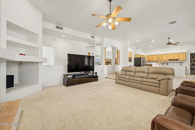 23211 N 90TH Avenue, Peoria, AZ 85383