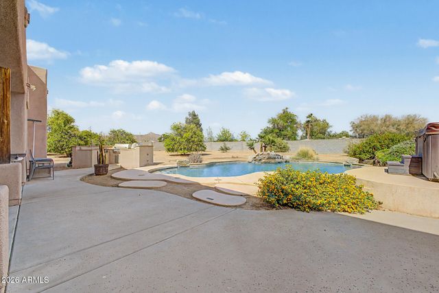 23211 N 90TH Avenue, Peoria, AZ 85383