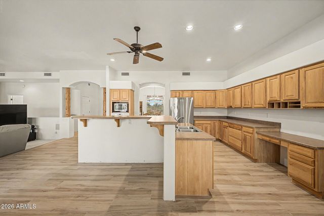23211 N 90TH Avenue, Peoria, AZ 85383