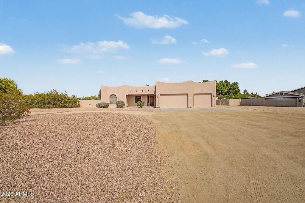 23211 N 90TH Avenue, Peoria, AZ 85383