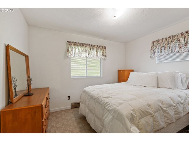 1386 RICHARDSON Rd, Myrtle Creek, OR 97457