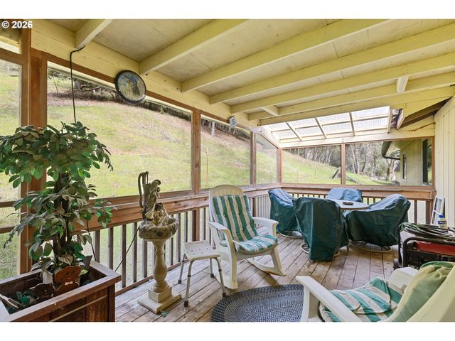 1386 RICHARDSON Rd, Myrtle Creek, OR 97457