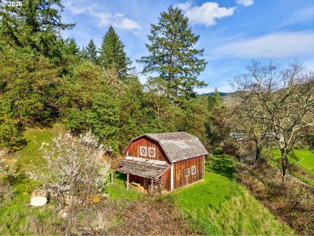 1386 RICHARDSON Rd, Myrtle Creek, OR 97457