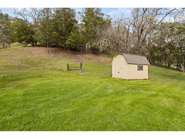 1386 RICHARDSON Rd, Myrtle Creek, OR 97457