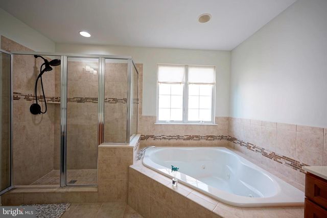 127 STARBOARD WAY, Mount Laurel, NJ 08054