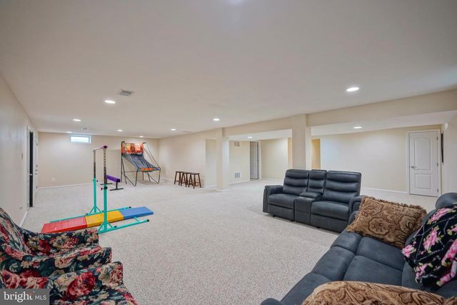 127 STARBOARD WAY, Mount Laurel, NJ 08054