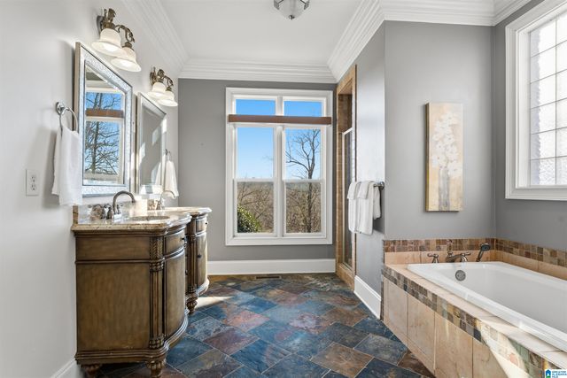 799 HIDDEN RIDGE, Chelsea, AL 35043