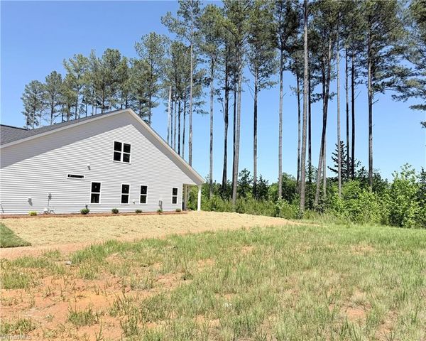 1102 Beeson Court, Clemmons, NC 27012