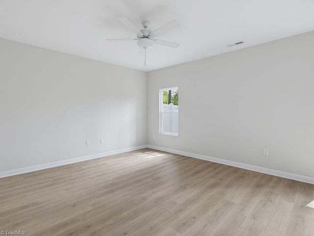 1102 Beeson Court, Clemmons, NC 27012