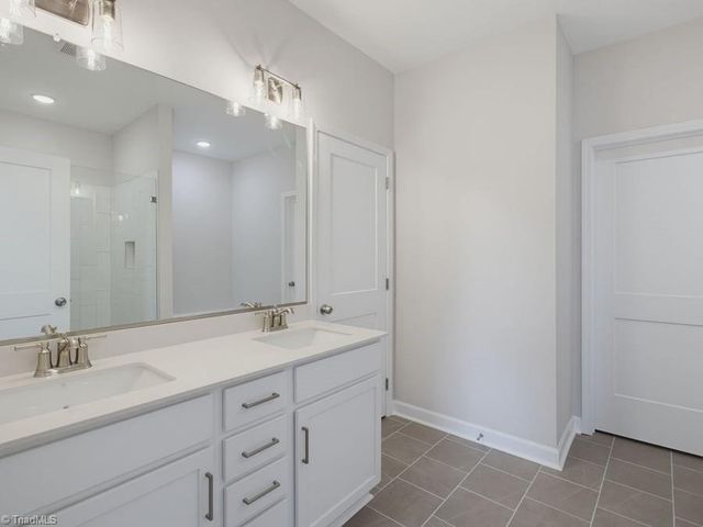 1102 Beeson Court, Clemmons, NC 27012