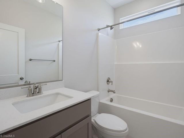 1102 Beeson Court, Clemmons, NC 27012
